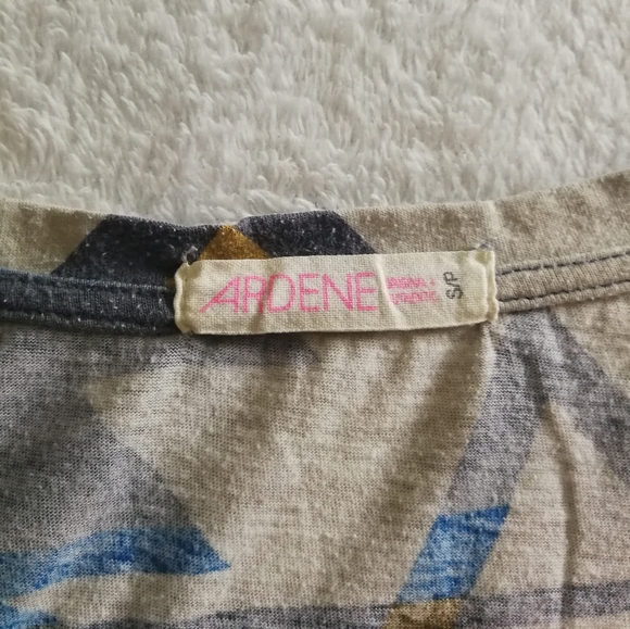 Ardene Crop Top - Picture 2 of 3